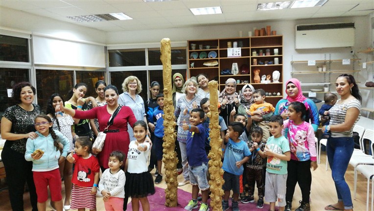 פסטיבל נווה יוסף - הצגות ואירועי חוצות