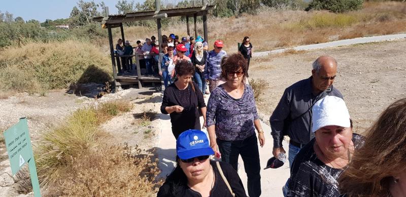 מטיילים בחבל השרון